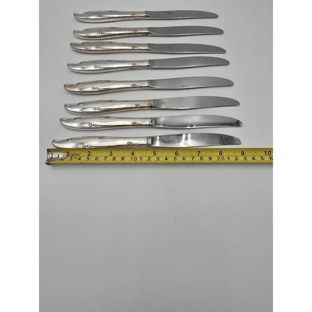 Oneida Community Silver Flower Silverplate Knives Dinner Table  Vintage Set Of 8